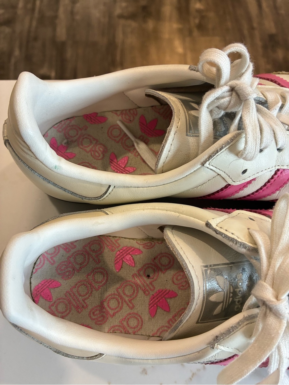 adidas Samba Sneakers in Cream with Pink Stripes - Picture 2 of 6